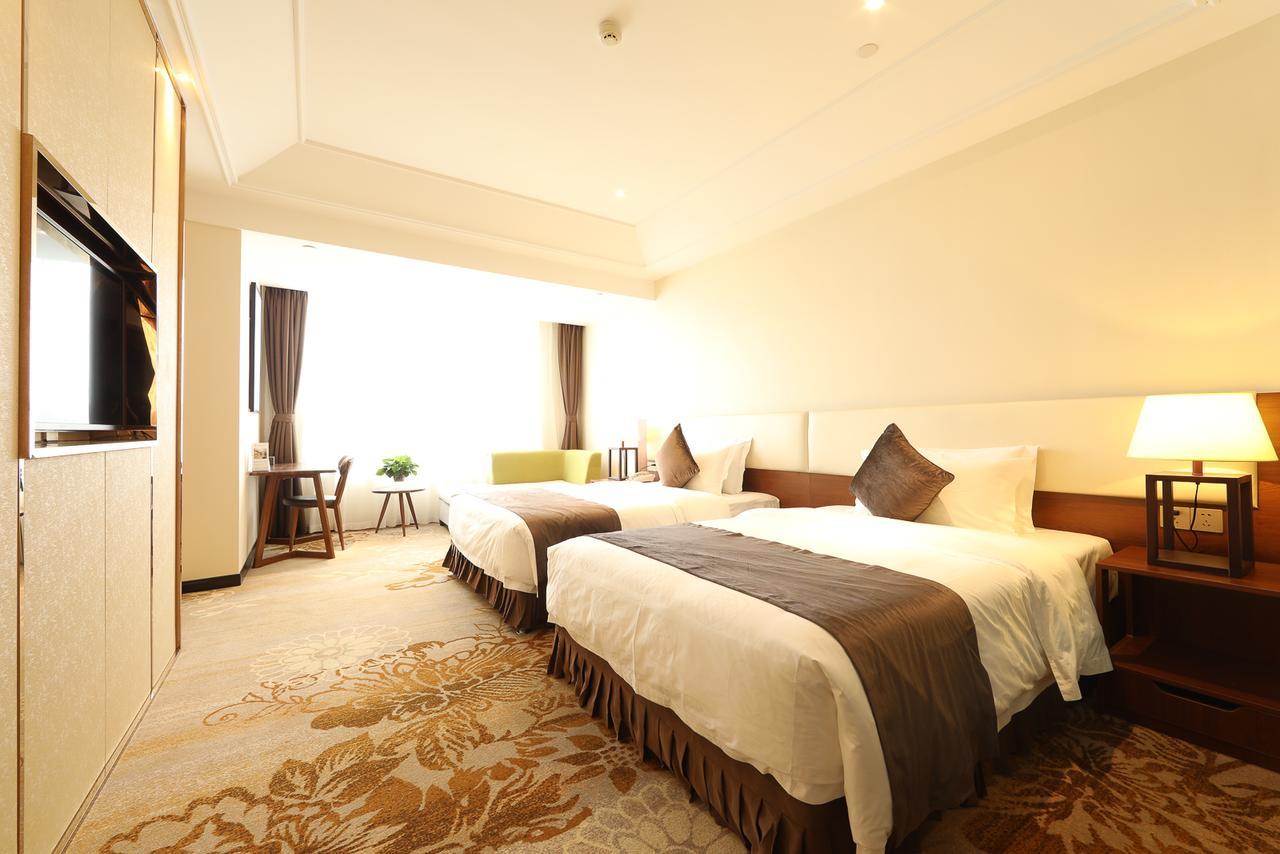 Zhi Hui Tang Feng Ze Hotel Chengdu Exterior photo